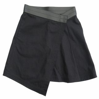 LOEWE（ミニスカート）のフリマアイテム一覧