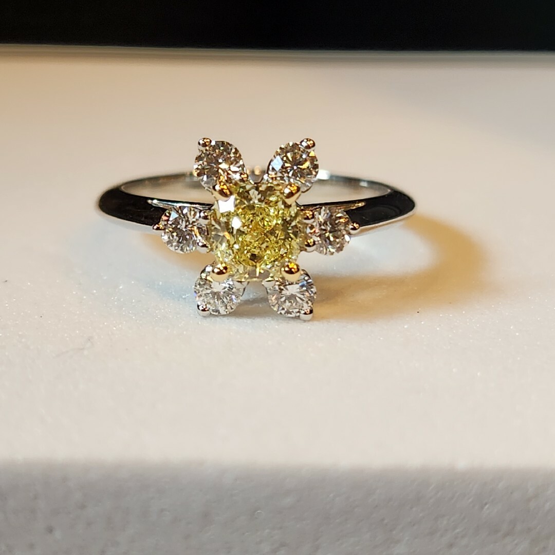 Tiffany & Co. - ティファニー バターカップ リング イエロー Tiffany & Co. - ティファニー バターカップ リング イエロー