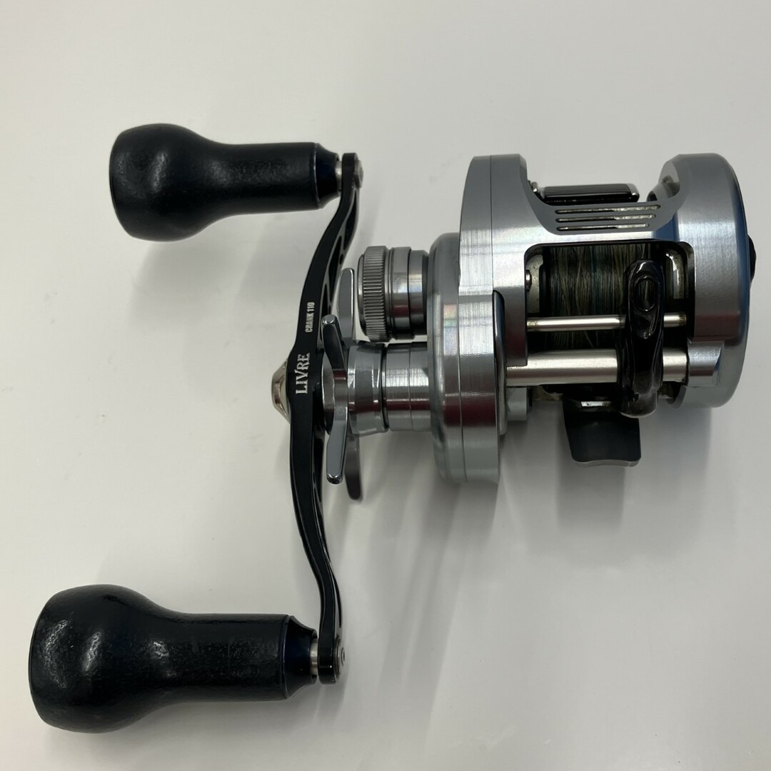 SHIMANO - 釣り用品 リール ベイトリール SHIMANO 04085 程度B SHIMANO - 釣り用品 リール ベイトリール SHIMANO 04085 程度B