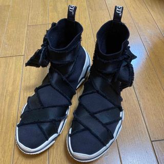 RED VALENTINO(スニーカー)のフリマアイテム一覧 RED VALENTINO(スニーカー)のフリマアイテム一覧