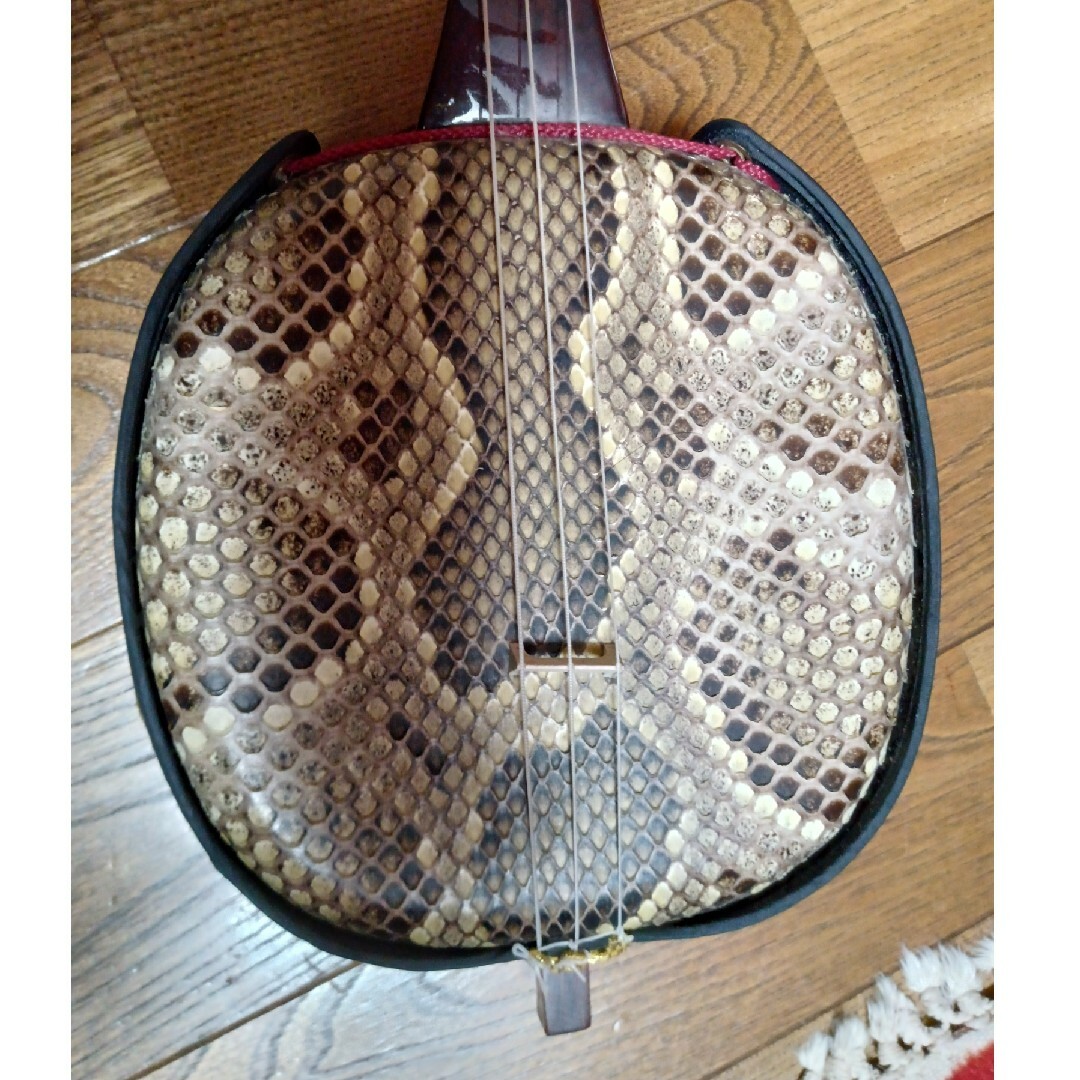 三線 沖縄 さんしん 本皮 本革 本蛇皮 和楽器 三線 三線 沖縄 さんしん 本皮 本革 本蛇皮 和楽器 三線