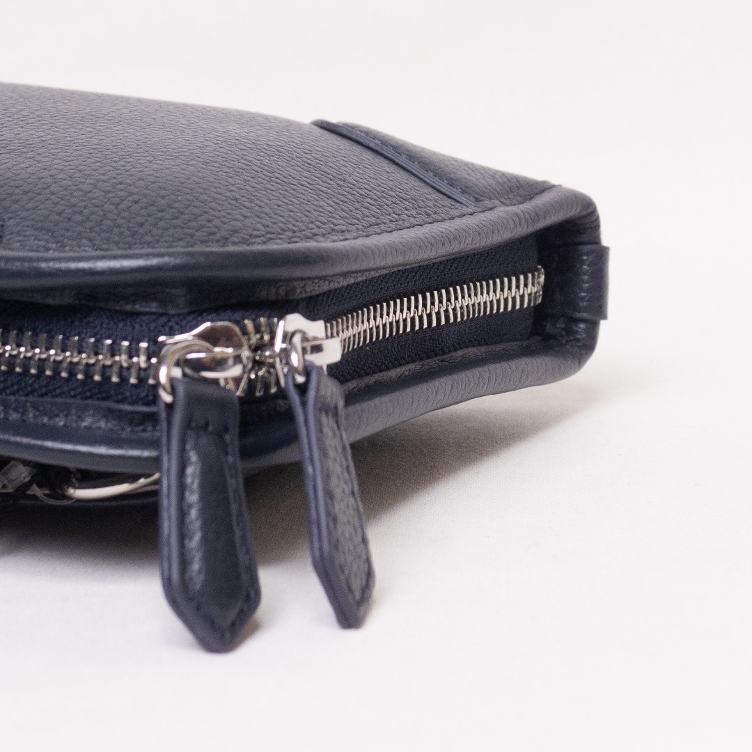 新しいブランド 新品 NVY CLAUDIO レザー2WAYショルダーバッグ バッグ SONNE バッグ