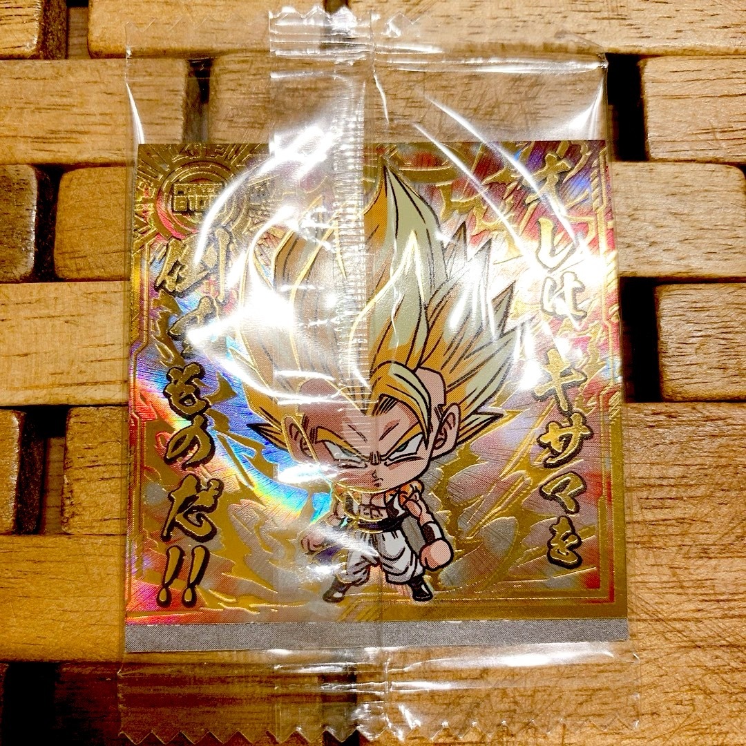 新品・未開封】ドラゴンボール ウエハース ダブルゴールド 新品・未開封】ドラゴンボール ウエハース ダブルゴールド