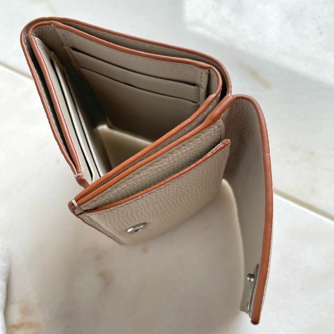 LOEWE ロエベ スモールトライフォールド コンパクト ミニ財布 LOEWE ロエベ スモールトライフォールド コンパクト ミニ財布