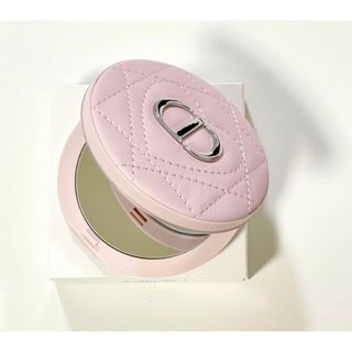 【新品未使用】★レア★Dior LIP GLOW コンパクト女優ミラー ピンク 新品未使用】☆レア☆Dior LIP GLOW コンパクト女優ミラー ピンク