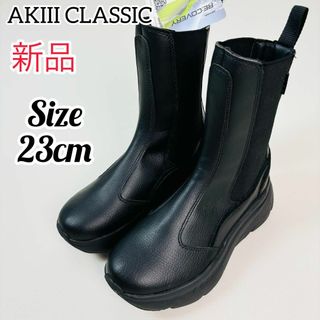 AKIII CLASSIC - アキクラシックnomantic VOLT 厚底スニーカー AKIII CLASSIC - アキクラシックnomantic VOLT 厚底スニーカー