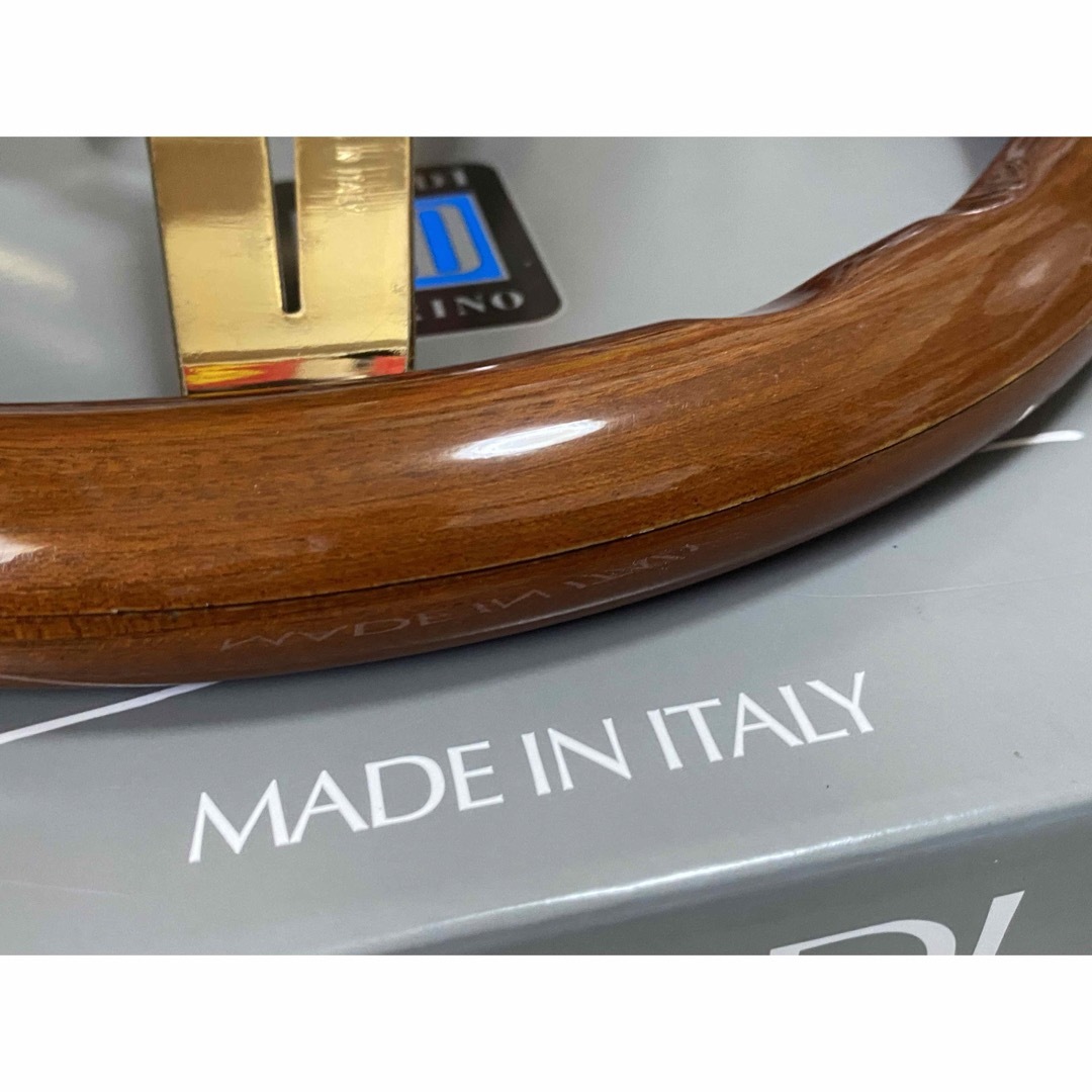 ナルディ - 希少【NARDI Classic】32.5Φ ウッドステアリング ナルディ - 希少【NARDI Classic】32.5Φ ウッドステアリング