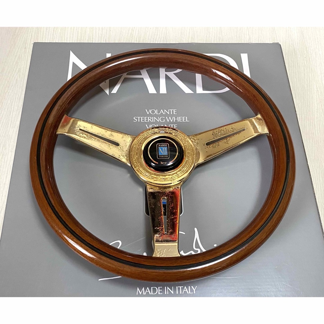 ナルディ - 希少【NARDI Classic】32.5Φ ウッドステアリング ナルディ - 希少【NARDI Classic】32.5Φ ウッドステアリング