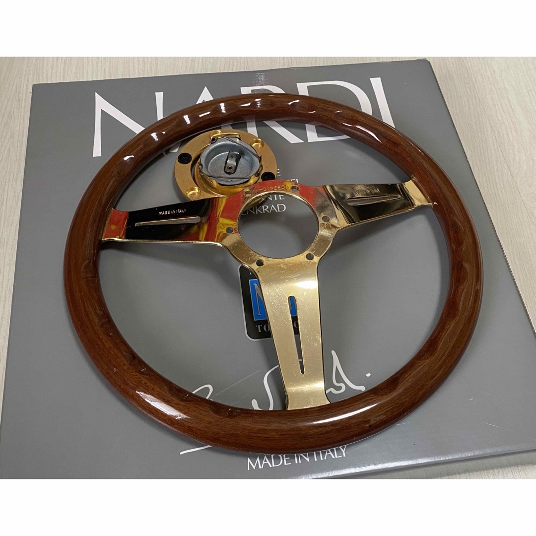 希少 ナルディ NARDI クラシック ウッド ステアリング 38φ 38.5 希少 ナルディ NARDI クラシック ウッド ステアリング 38φ 38.5