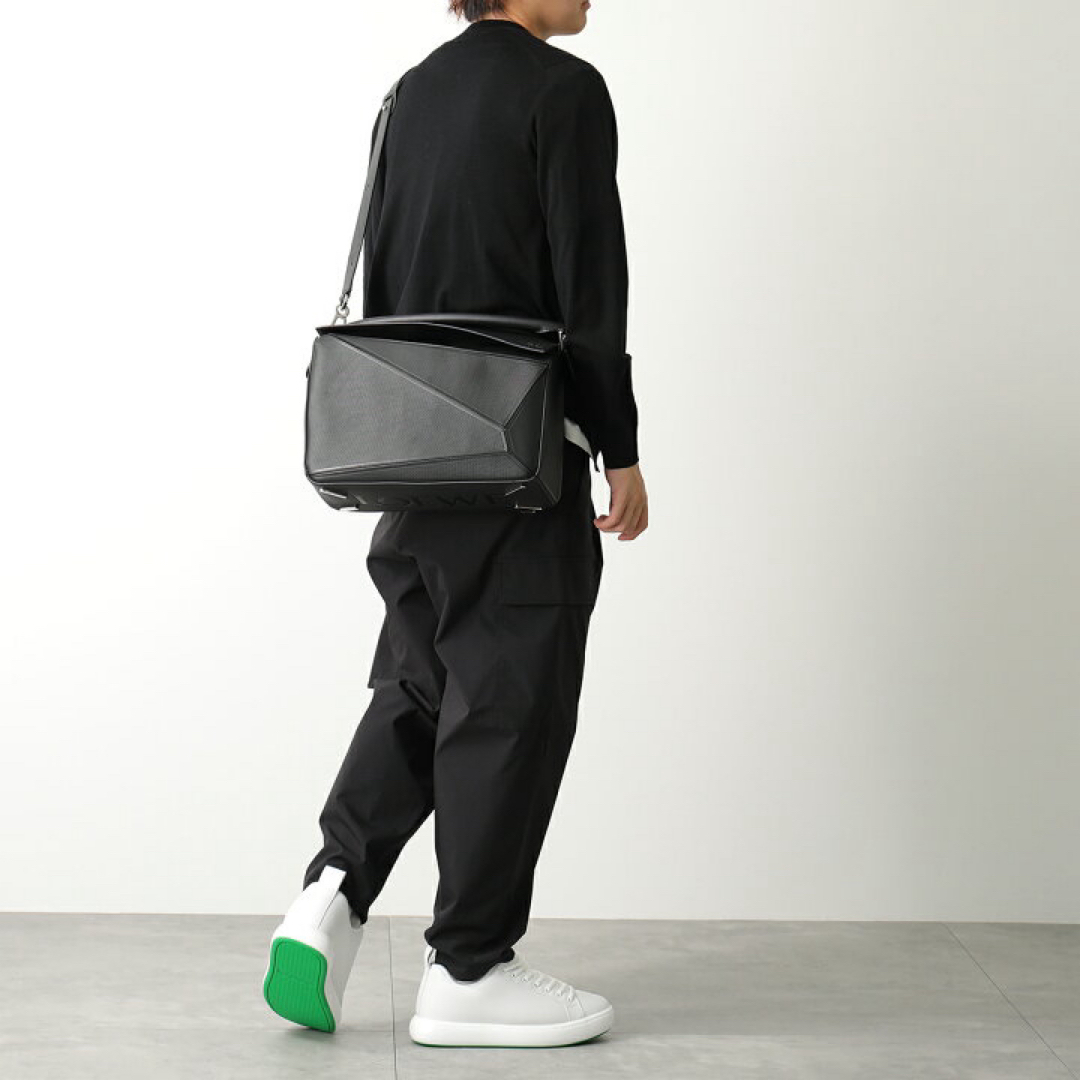 LOEWE - LOEWE ロエベ パズル ラージショルダーバッグ ブラック LOEWE - LOEWE ロエベ パズル ラージショルダーバッグ ブラック