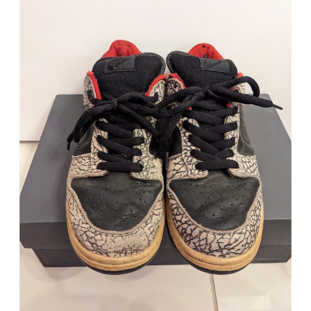 DUNK LOW PRO SB SUPREME 2002 セメント 切り替わっ 28.0 DUNK LOW PRO SB SUPREME 2002 セメント 切り替わっ 28.0
