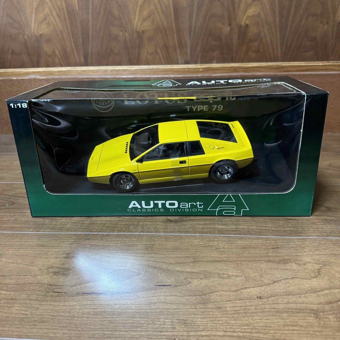 AUTOart - 絶版未展示品 オートアート 1/18 ロータス エスプリ AUTOart - 絶版未展示品 オートアート 1/18 ロータス エスプリ