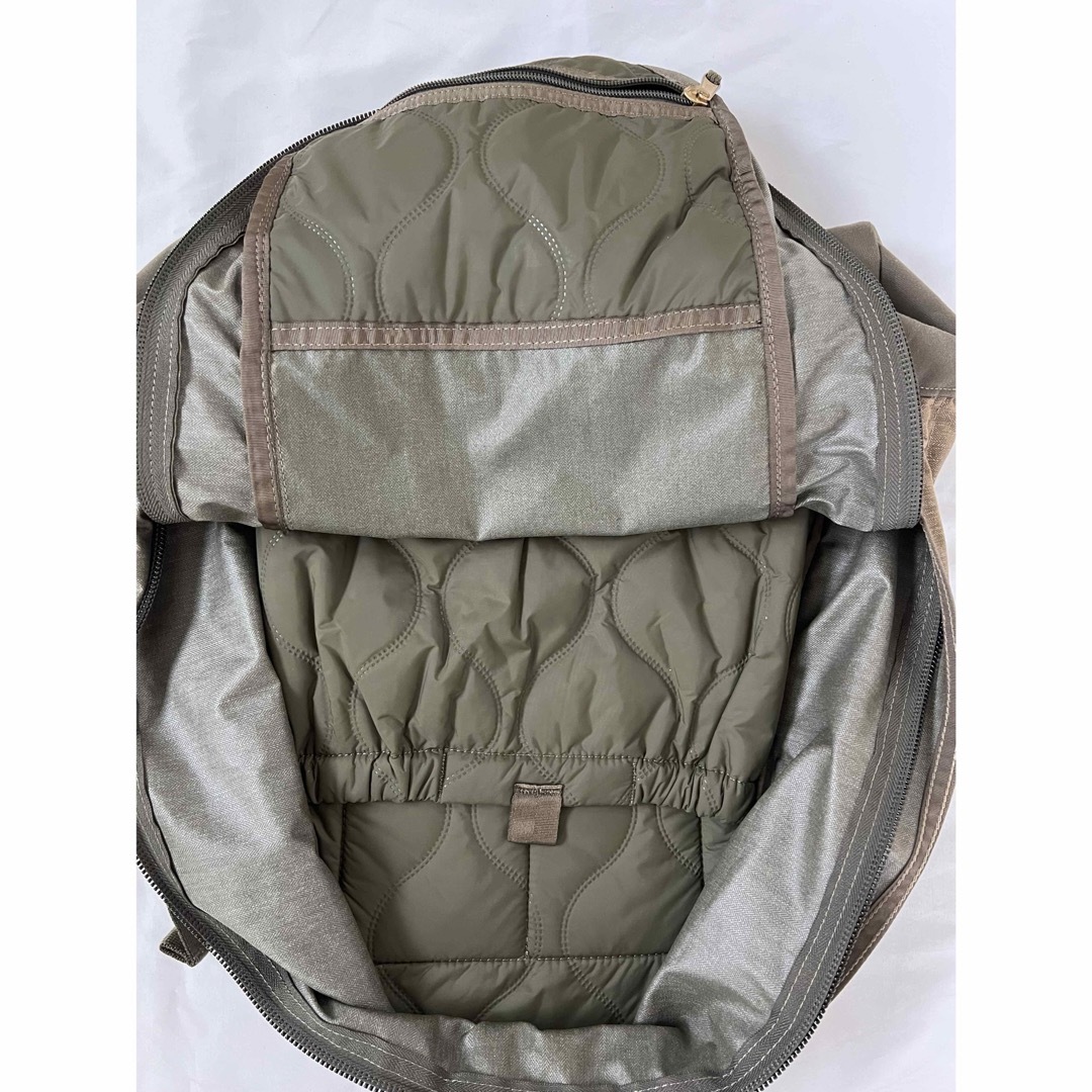 極美品 GREGORY ヘンリーボーン デイパック 26L バッグ 極美品 GREGORY ヘンリーボーン デイパック 26L バッグ