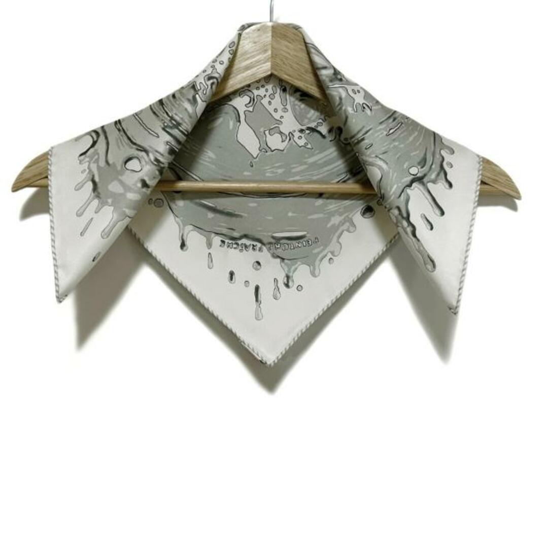 HERMES(エルメス) スカーフ新品同様 ガヴロッシュツイル HERMES(エルメス) スカーフ新品同様 ガヴロッシュツイル