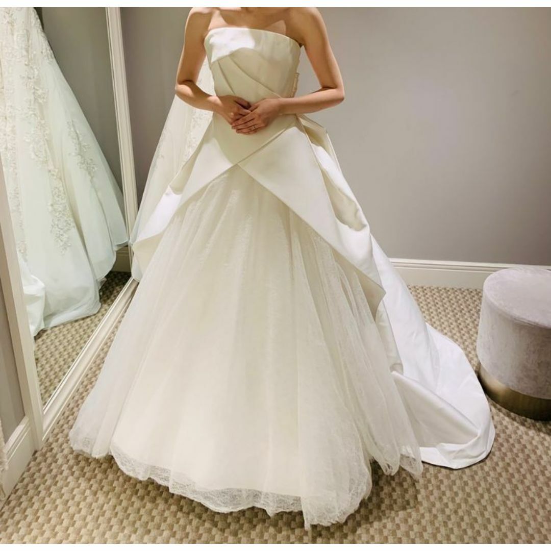 ウエディングドレス ベアトップ デザイン感 リボン プリンセスライン 結婚式