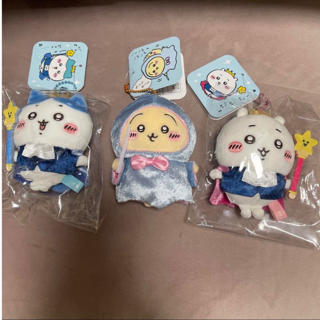 ちいかわ(チイカワ)のちいかわ ハチワレ うさぎ 誕生日 マスコット 2024 エンタメ/ホビーのおもちゃ/ぬいぐるみ(キャラクターグッズ)の商品写真