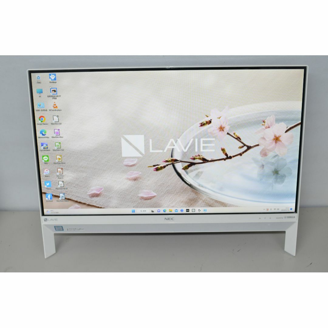 NEC DA700/K core i7-8550U/爆速SSD1TB/メモリ8G