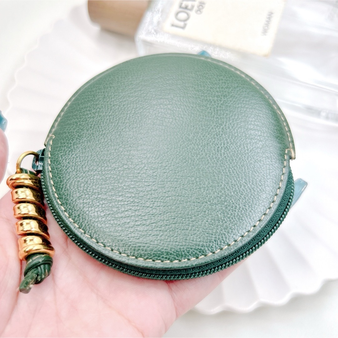 美品 ロエベ キーケース ベラスケス ツイスト 小物入れ コインケース 小銭入れ 美品 ロエベ キーケース ベラスケス ツイスト 小物入れ コインケース 小銭入れ