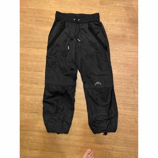 Off-White(ワークパンツ/カーゴパンツ)のフリマアイテム一覧 Off-White(ワークパンツ/カーゴパンツ)のフリマアイテム一覧