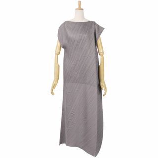 PLEATS PLEASE ISSEY MIYAKE(ひざ丈ワンピース ・ グレー/灰色 PLEATS PLEASE ISSEY MIYAKE(ひざ丈ワンピース ・ グレー/灰色