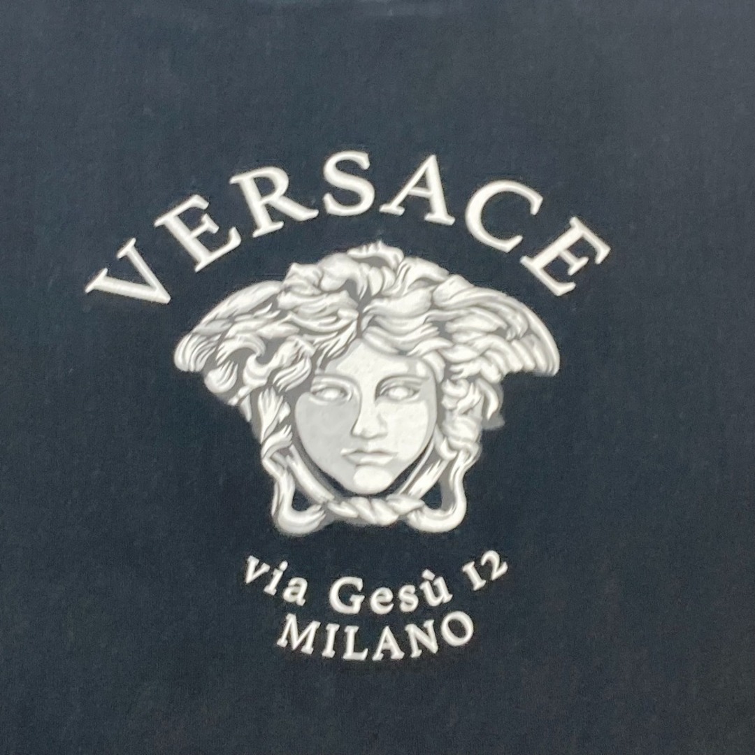 VERSACE - ヴェルサーチ VERSACE メデューサ トップス アパレル VERSACE - ヴェルサーチ VERSACE メデューサ トップス アパレル