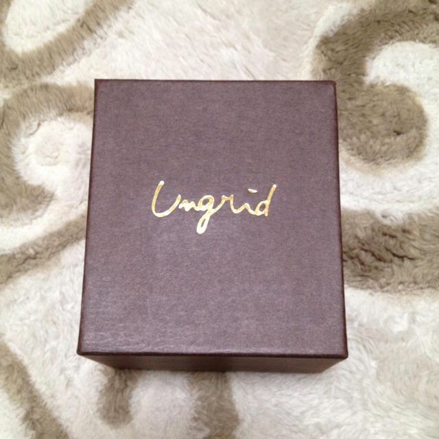 ungrid 腕時計