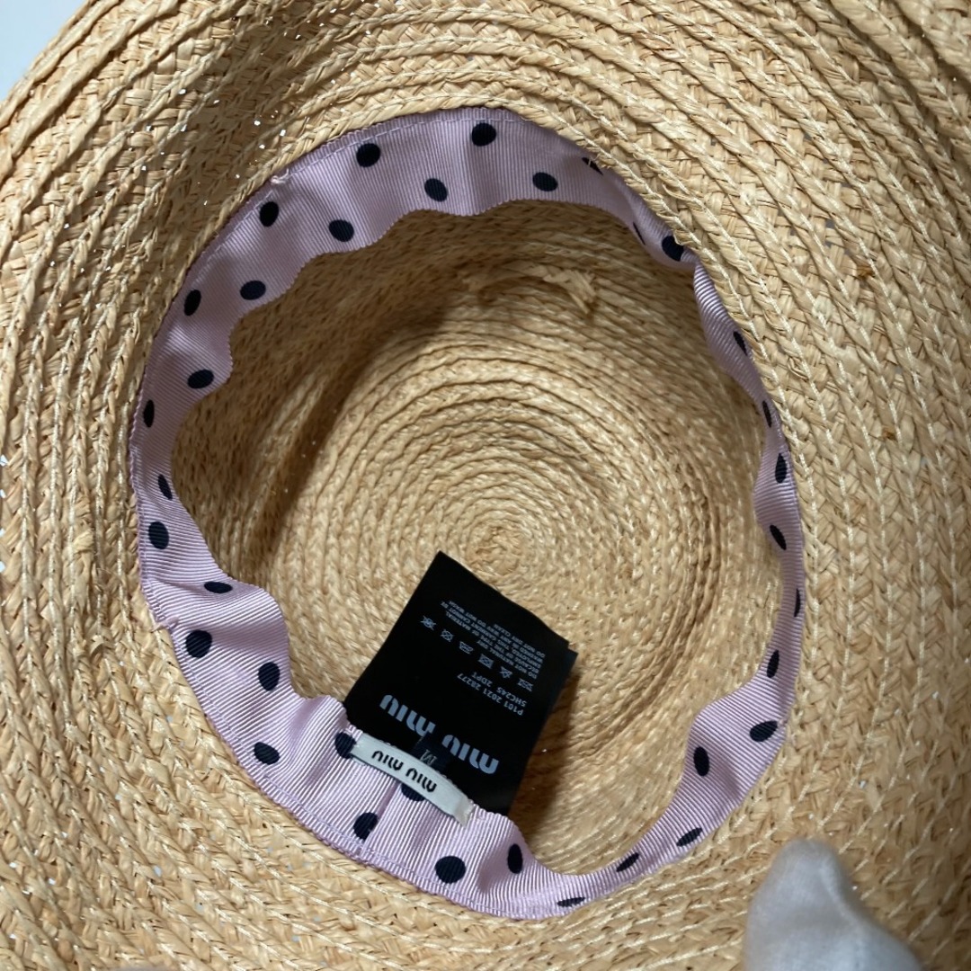 新品 miumiu 繋ぐ ミュウミュウ ストローハット 新品 miumiu 繋ぐ ミュウミュウ ストローハット