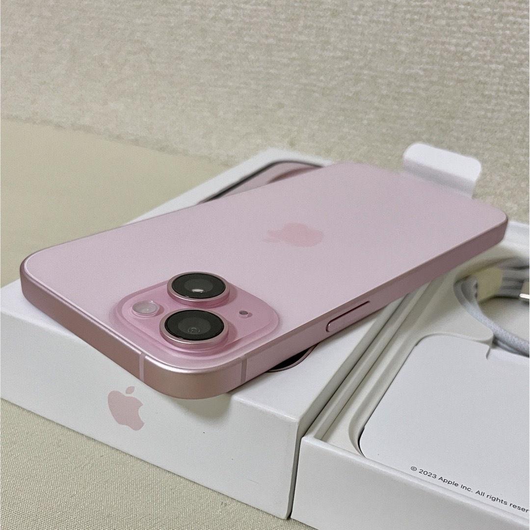 Apple - Iphone 15 256GB simフリー 付属ケーブル・箱付きの通販 Apple - Iphone 15 256GB simフリー 付属ケーブル・箱付きの通販