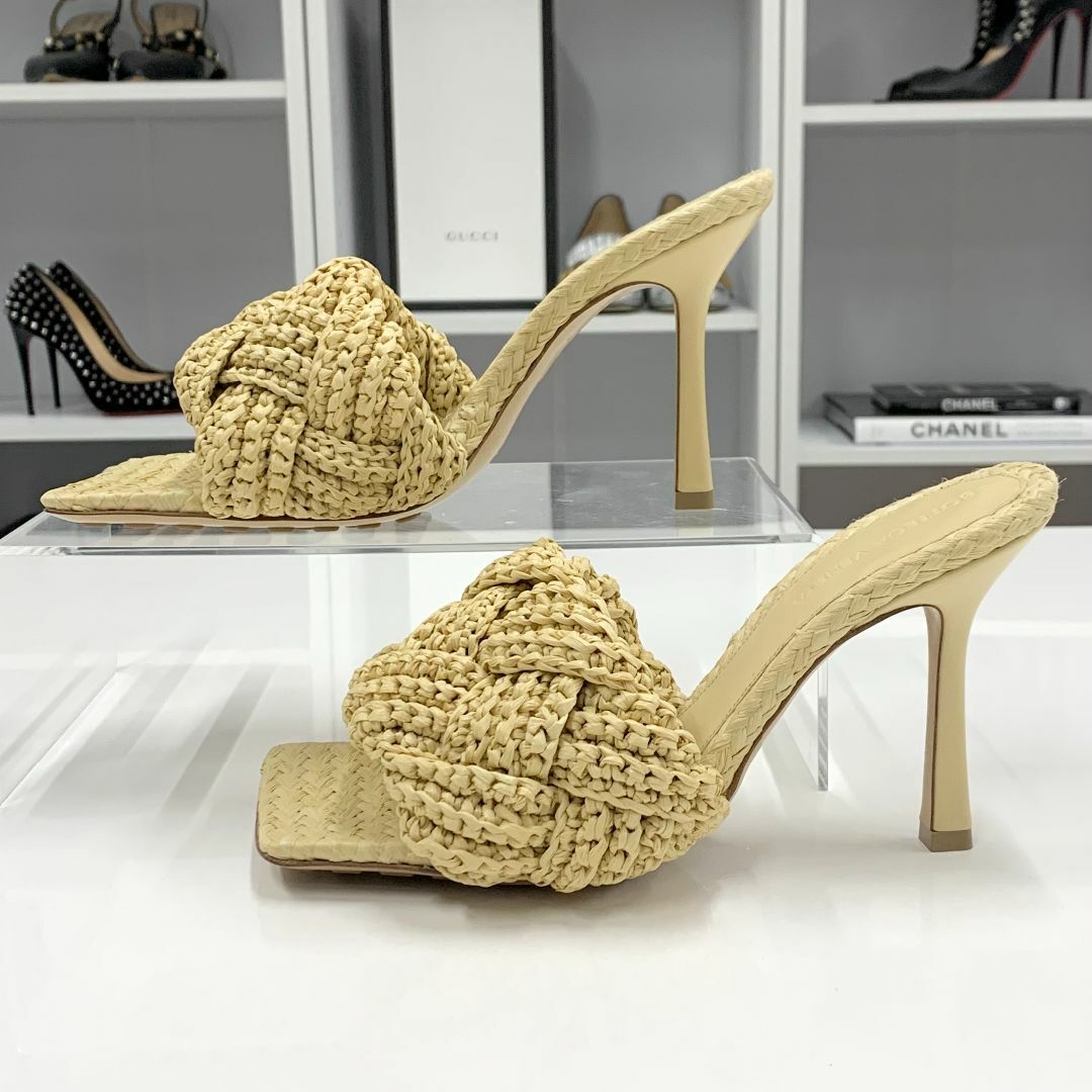 BOTTEGA VENETA - 8870 未使用 ボッテガヴェネタ リド ラフィア BOTTEGA VENETA - 8870 未使用 ボッテガヴェネタ リド ラフィア