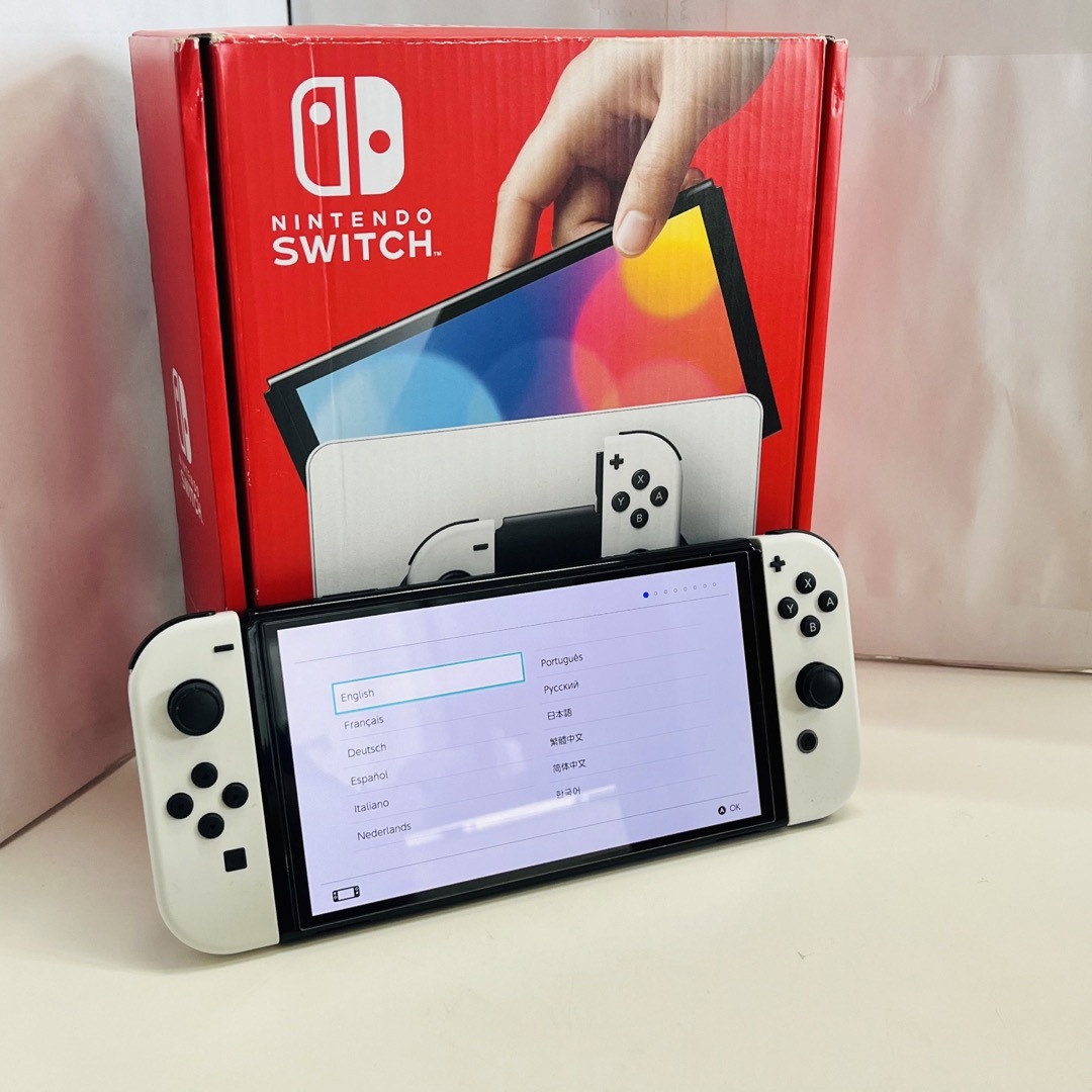 Nintendo Switch 有機EL ホワイト 中古品 スイッチ 本体 Nintendo Switch 有機EL ホワイト 中古品 スイッチ 本体