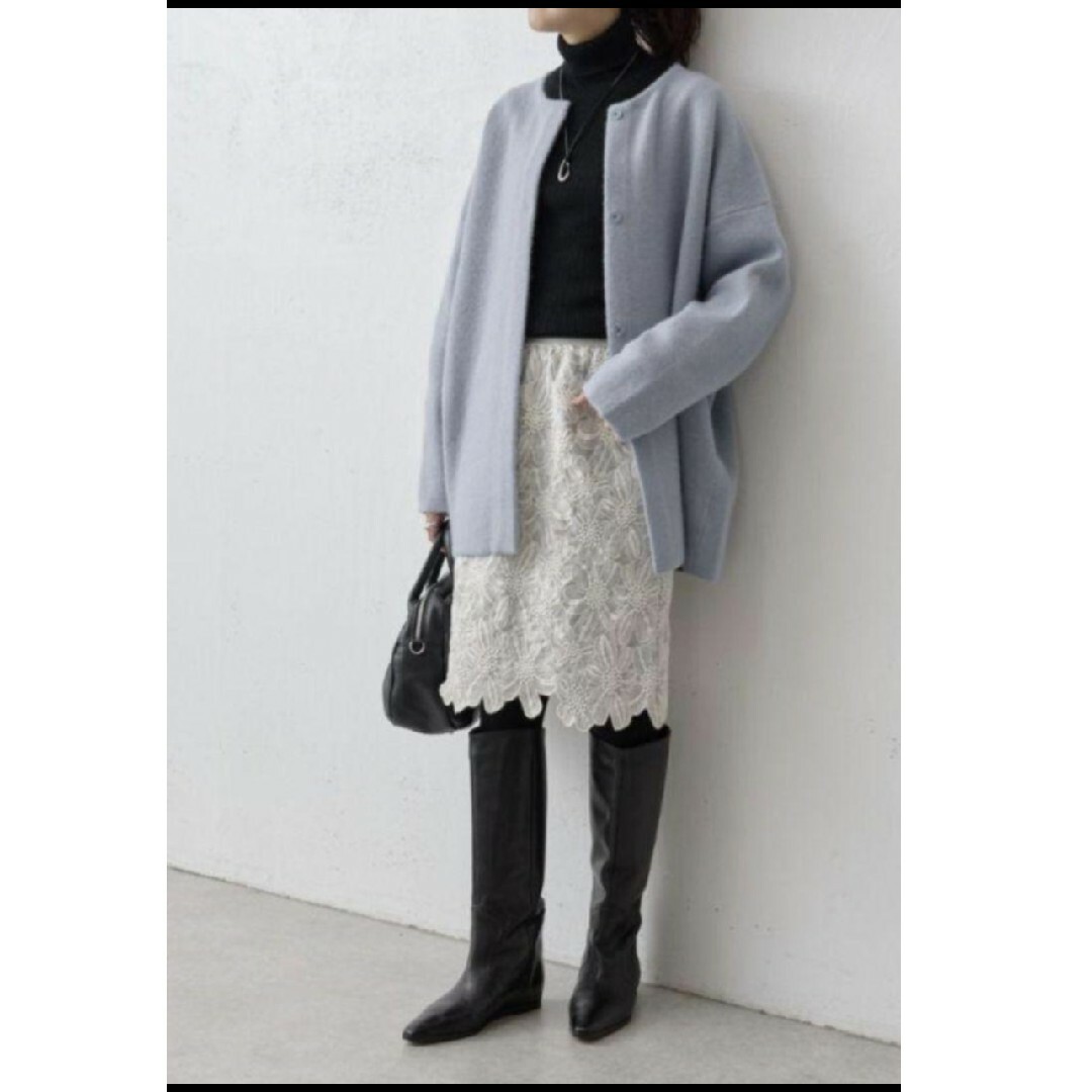 BEARDSLEY - 23100円 新品 ビアズリー 花 刺繍スカート グレー灰 BEARDSLEY - 23100円 新品 ビアズリー 花 刺繍スカート グレー灰