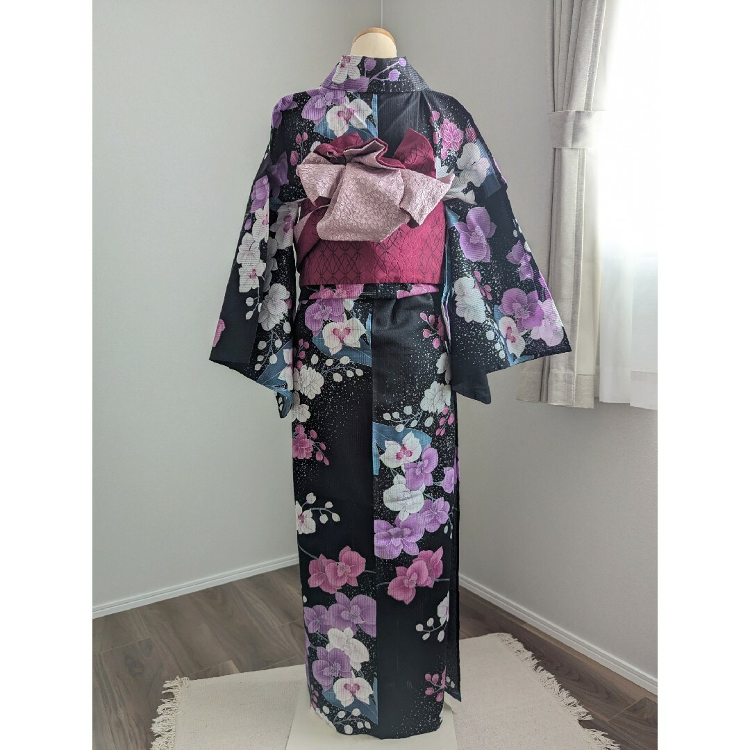 浴衣 身丈162裄67.5 黒 紫 胡蝶蘭柄 箔 Lの通販 by mきもの 浴衣 身丈162裄67.5 黒 紫 胡蝶蘭柄 箔 Lの通販 by mきもの