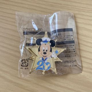 ディズニー(Disney)のDisney ピンバッジ　20周年(キャラクターグッズ)