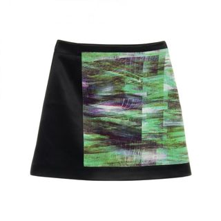 Alexander McQueen(スカート)のフリマアイテム一覧 Alexander McQueen(スカート)のフリマアイテム一覧
