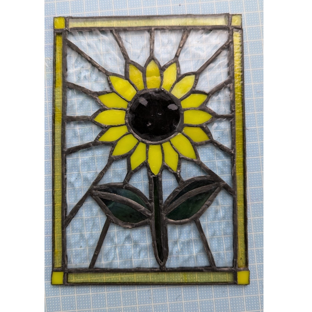 ハンドメイド】ステンドグラス パネル ひまわりの通販 by ハンドメイド】ステンドグラス パネル ひまわりの通販 by