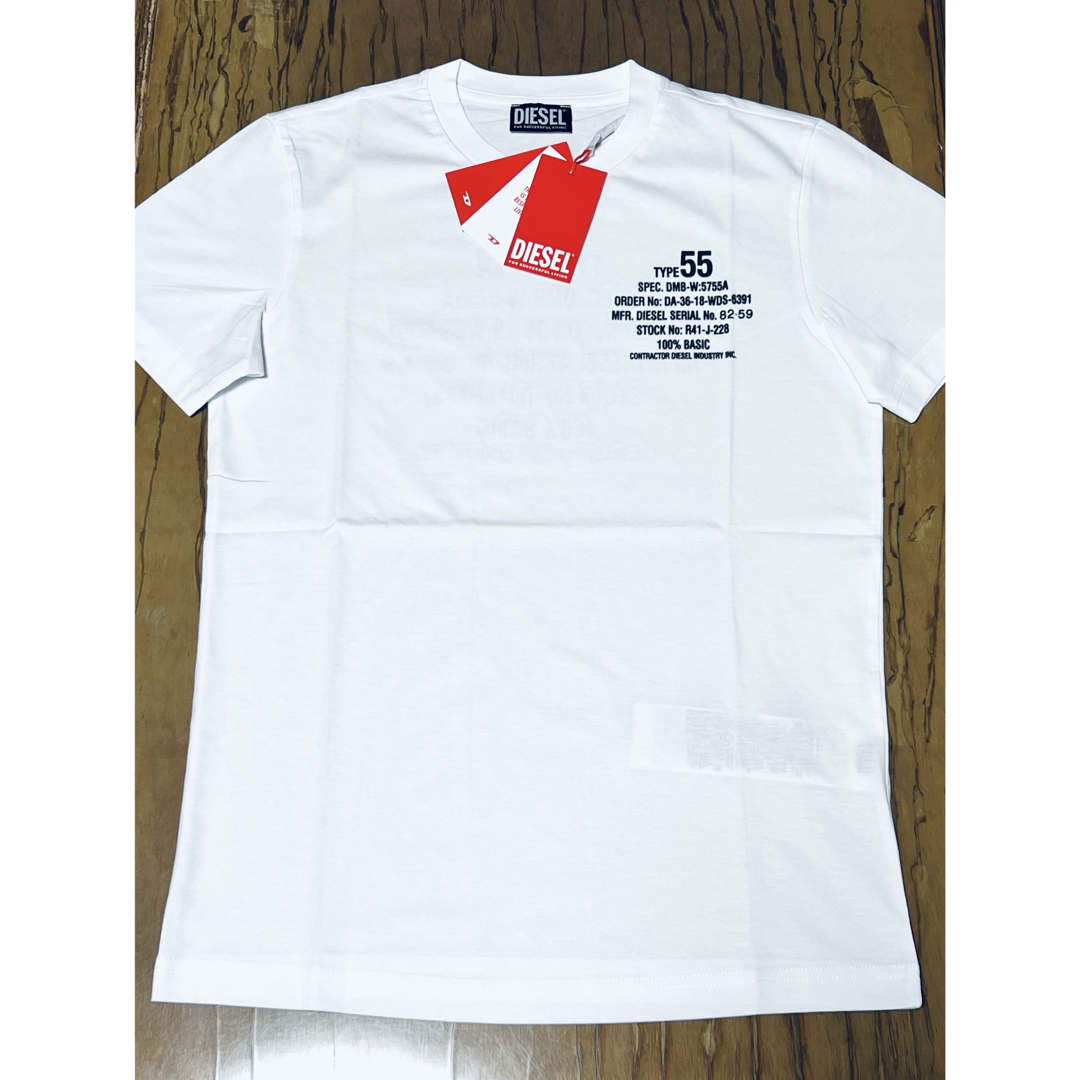 DIESEL ディーゼル Tシャツ 半袖 カットソー 弱く 白ティー ワン DIESEL ディーゼル Tシャツ 半袖 カットソー 弱く 白ティー ワン