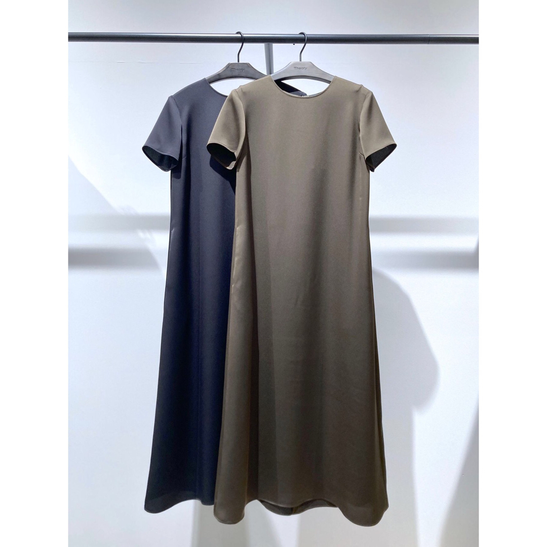 Theory - セオリー 新品 ワンピース 半袖 黒の通販 by いちこ's Theory - セオリー 新品 ワンピース 半袖 黒の通販 by いちこ's