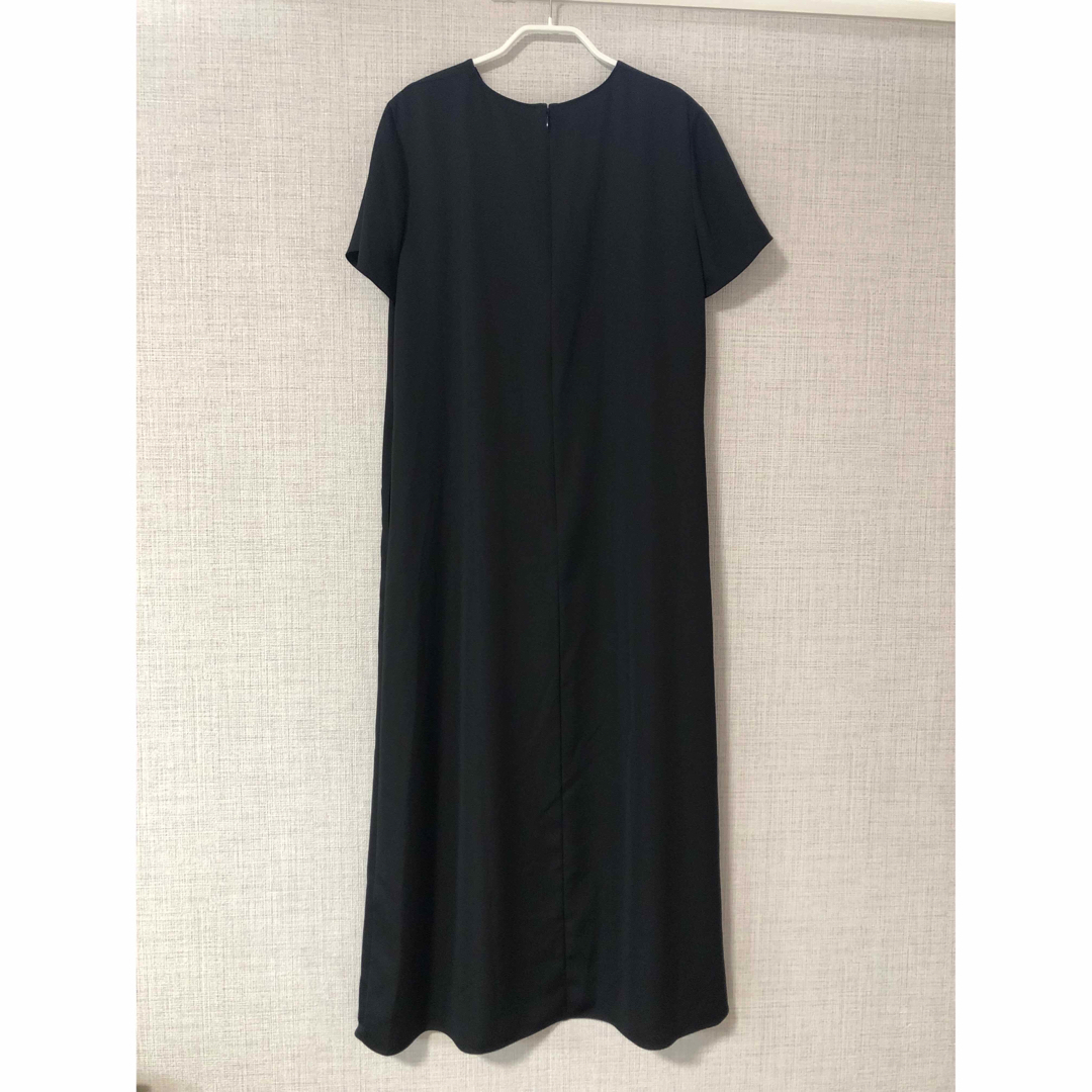 Theory - セオリー 新品 ワンピース 半袖 黒の通販 by いちこ's Theory - セオリー 新品 ワンピース 半袖 黒の通販 by いちこ's