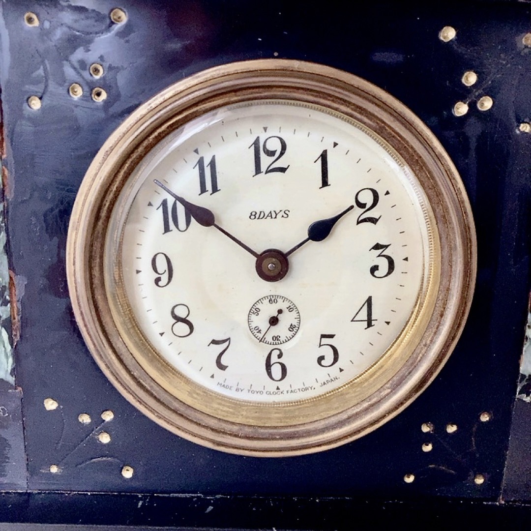 昭和レトロな TOKYO CLOCK 8DAYS 機械式手巻き置き時計 稼動品 昭和レトロな TOKYO CLOCK 8DAYS 機械式手巻き置き時計 稼動品