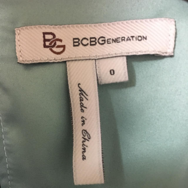 BCBGMAXAZRIA(ビーシービージーマックスアズリア)のBCBG♪ レディースのワンピース(ミニワンピース)の商品写真