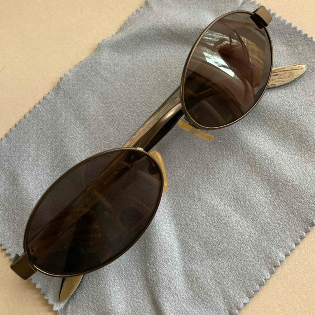 GUCCI 】サングラス(ケース付き) ファッション小物 GUCCI 】サングラス(ケース付き) ファッション小物