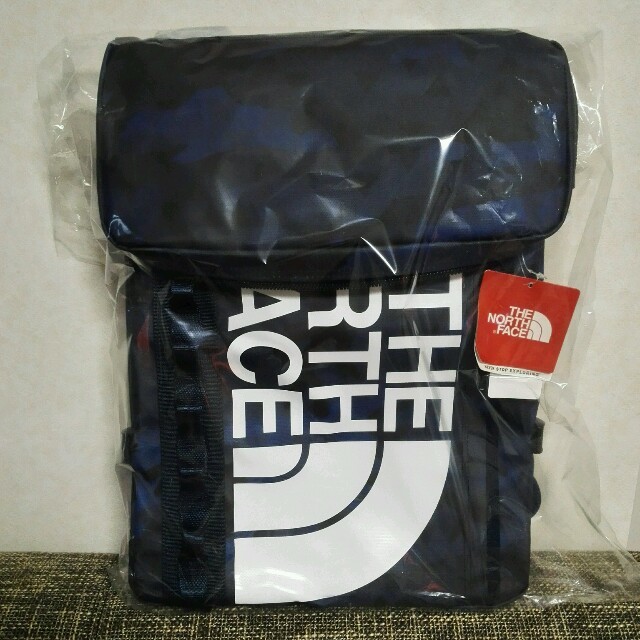 THE NORTH FACE(ザノースフェイス)の残りラスト1個！希少カラーGN！早い者勝ち！THE NORTH FACE レディースのバッグ(リュック/バックパック)の商品写真