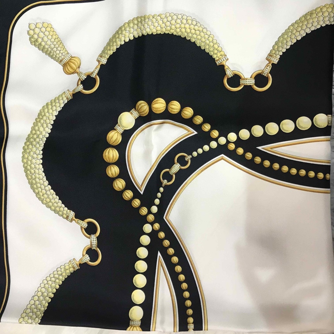 Cartier - 【値下げ】RR1079 カルティエ スカーフ ブラック Cartier - 【値下げ】RR1079 カルティエ スカーフ ブラック