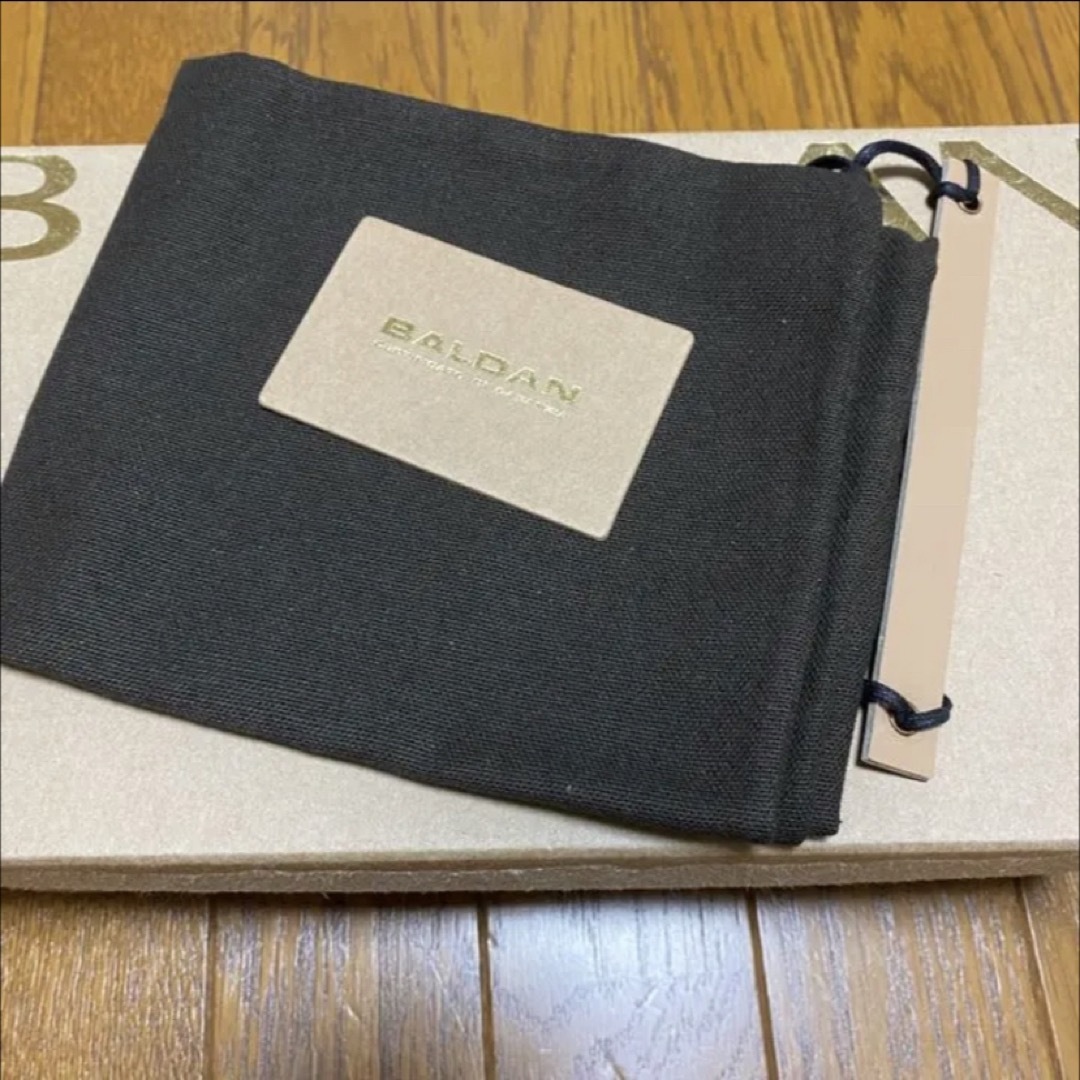 未使用 BALDAN フラットサンダル 36 1/2 パープル系 未使用 BALDAN フラットサンダル 36 1/2 パープル系