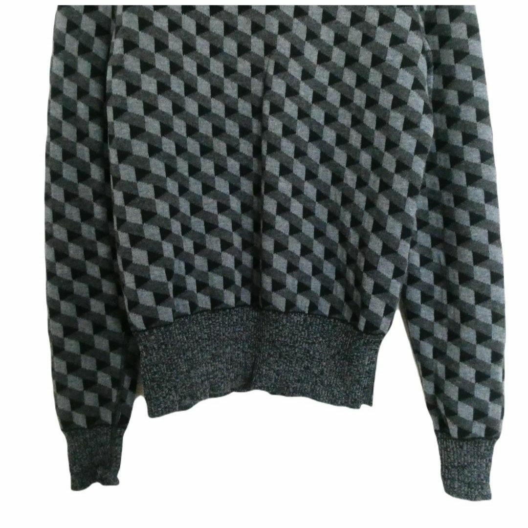 美品 BOTTEGA VENETA イントレチャート柄 Vネック ニットセーター 美品 BOTTEGA VENETA イントレチャート柄 Vネック ニットセーター