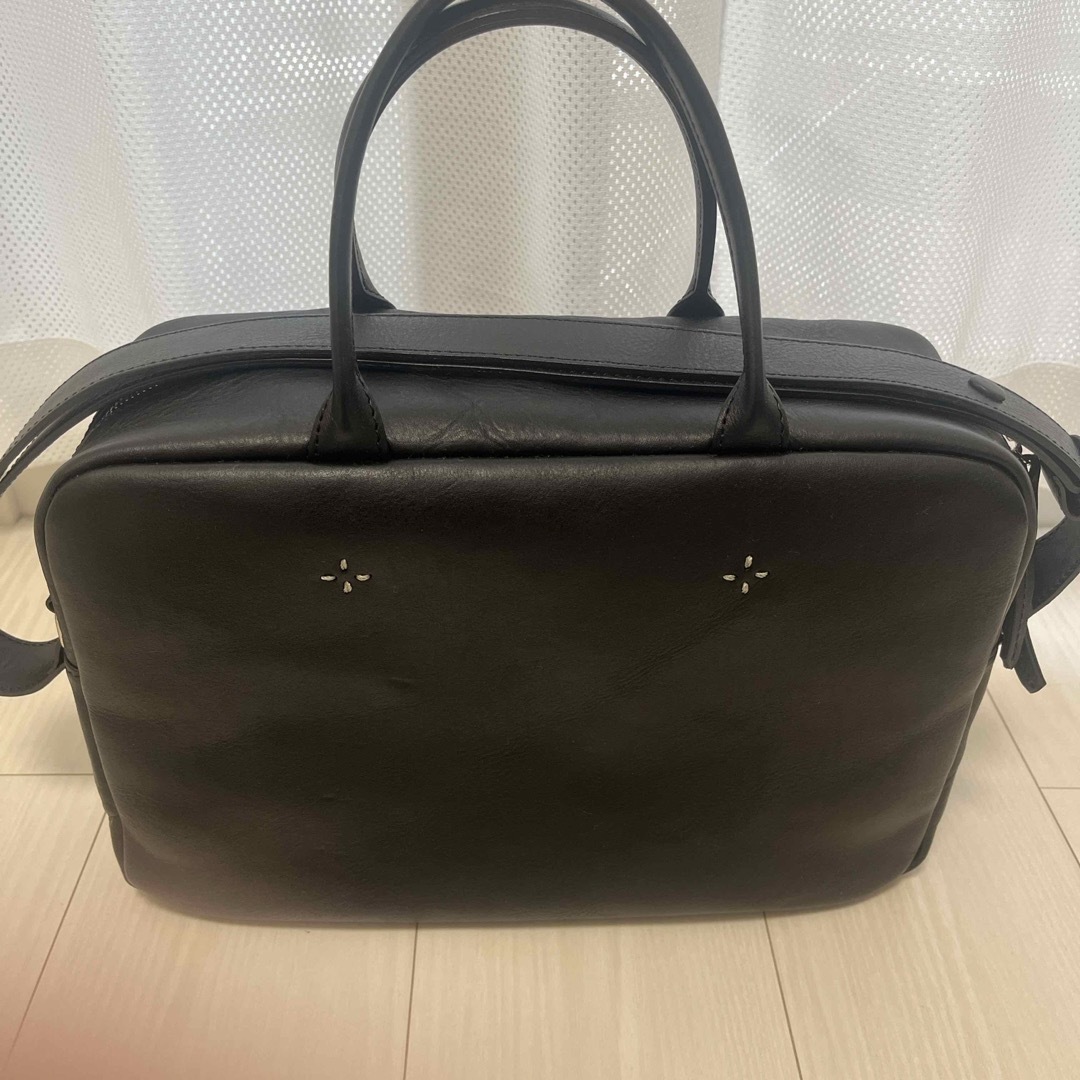 おかかえバッグ マドリガル レザーバッグの通販 by shop|ラクマ おかかえバッグ マドリガル レザーバッグの通販 by shop|ラクマ