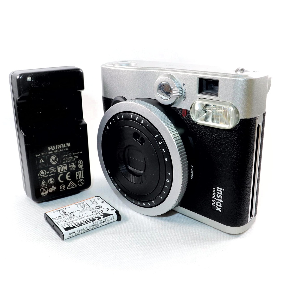 チェキフィルムINSTAX MINI(20枚入り)×30個セット 放さ 《600枚入 チェキフィルムINSTAX MINI(20枚入り)×30個セット 放さ 《600枚入
