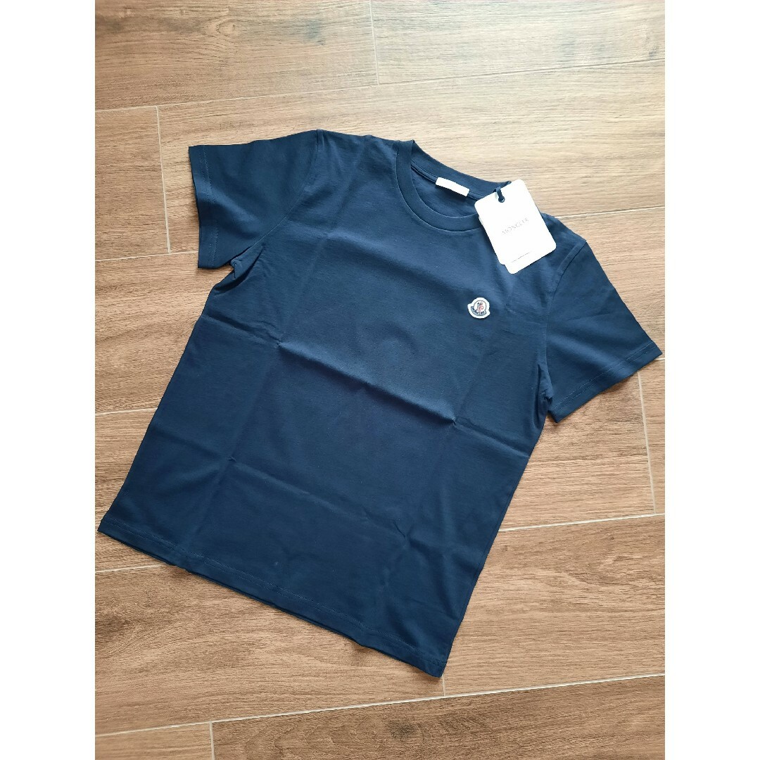 新品 MONCLER 大人気定番ロゴマーク Tシャツ ダークネイビー 14A 新品 MONCLER 大人気定番ロゴマーク Tシャツ ダークネイビー 14A