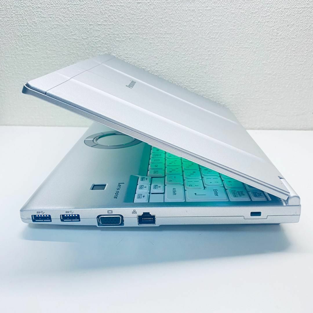 レッツノート SV8 新品 SSD512GB 使用時間短い! 920h レッツノート SV8 新品 SSD512GB 使用時間短い! 920h