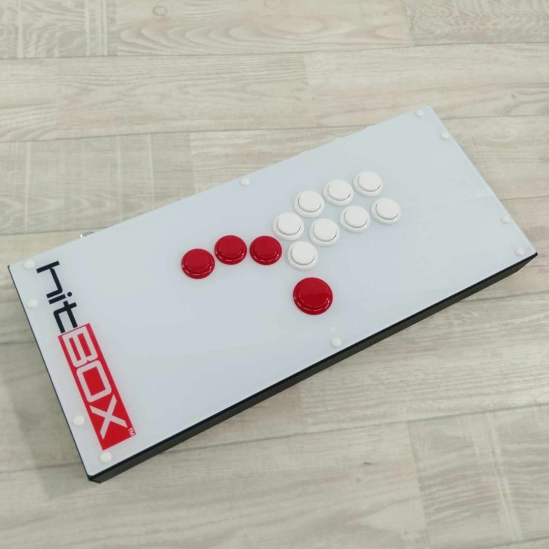 hitBOX PS4 Switch PC対応 レバーレスゲームコントローラーの hitBOX PS4 Switch PC対応 レバーレスゲームコントローラーの